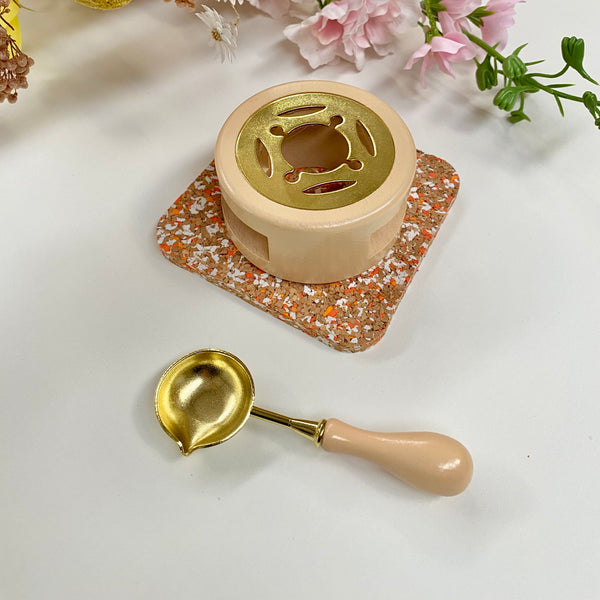 Melting Spoon - Beige Handle